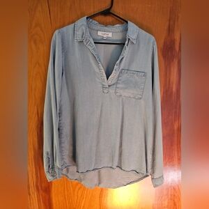 Lightweight Denim-look Half Button-up Shirt